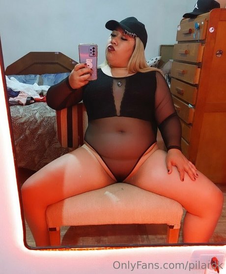 pilarok nudes model photo