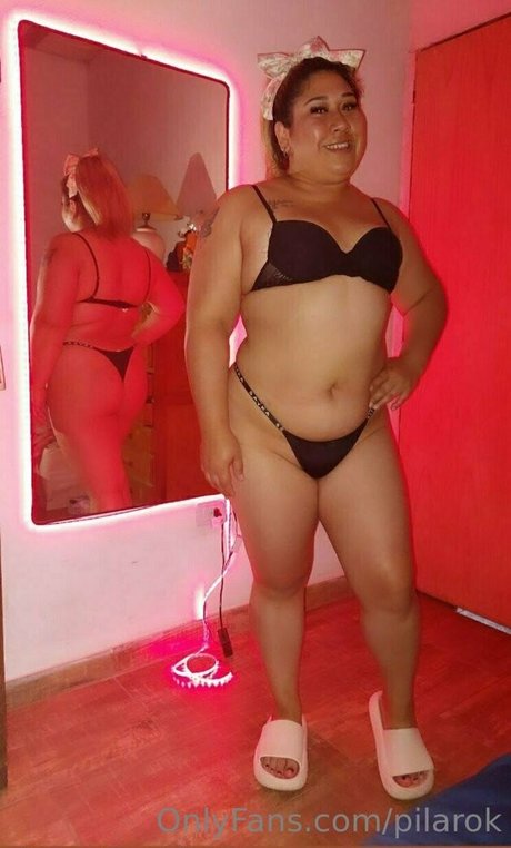 pilarok star sexy picture