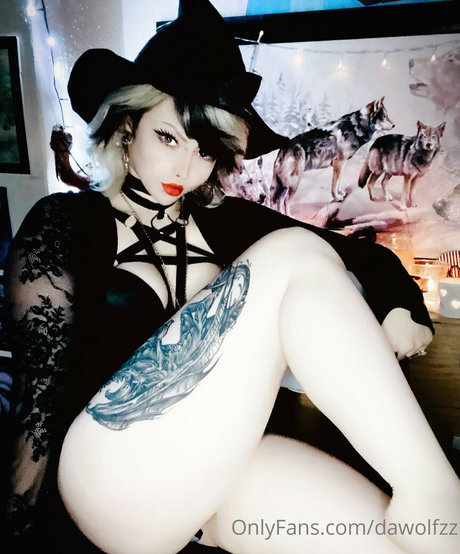 dawolfzz model nudes image