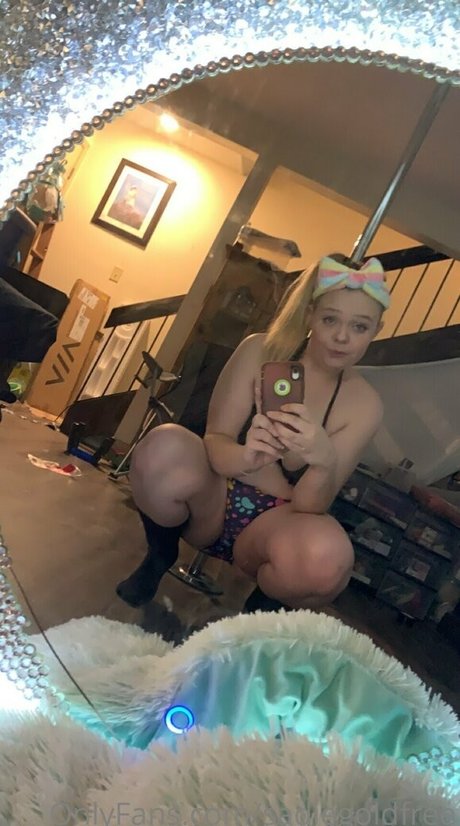 sadiegoldfree model nice images