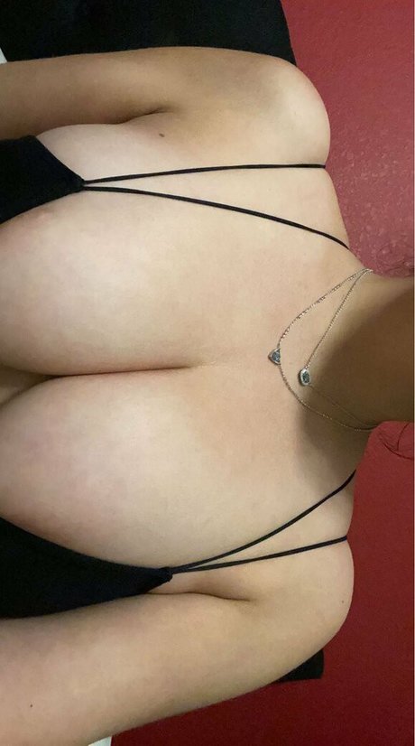 Butterflywteeth star nudes gallery