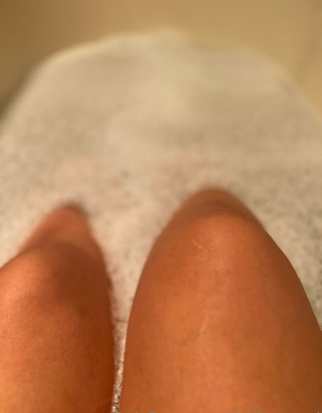 shellz angel naked pornstar photo