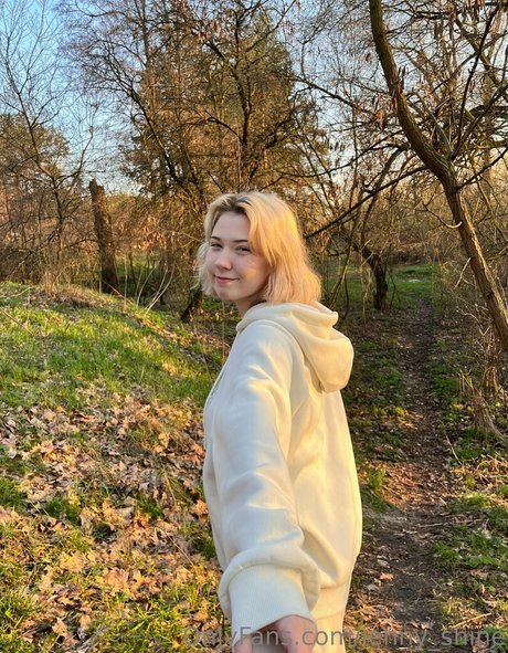 jenny shine beautiful model photo