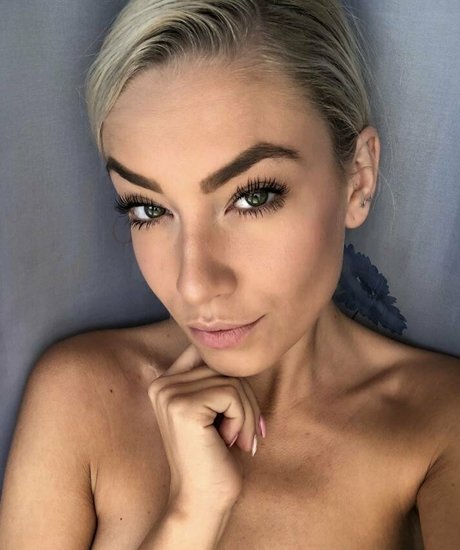 victorialunavip pornstar naked pictures