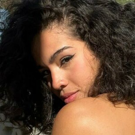 Litlp exclusive model photo