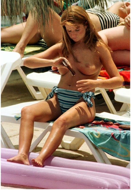 Patsy Palmer porn model archive