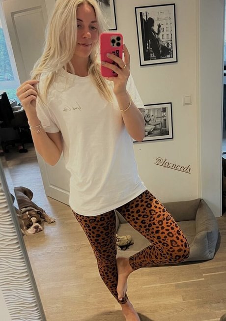 Carina Witthoeft model sexy archive