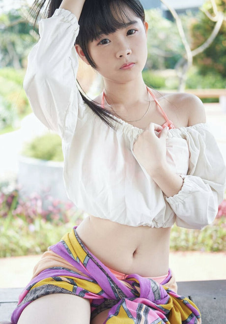 Ola Aphrodite high quality pornstar images