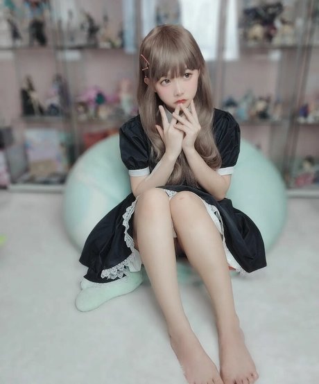 Ola Aphrodite sex model photo