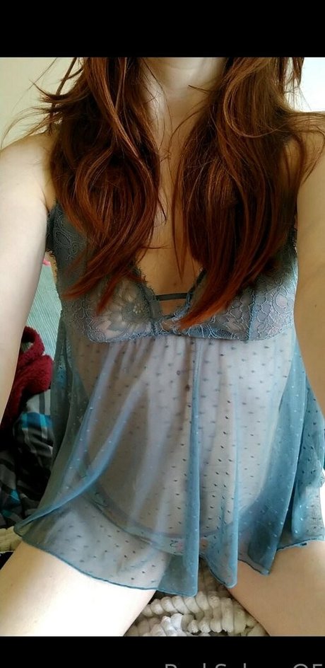 red selene high quality pornstar photo