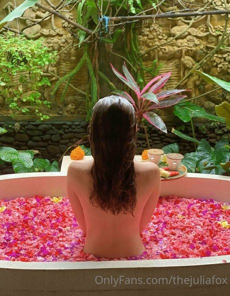 julia1foxx xxx actress photo