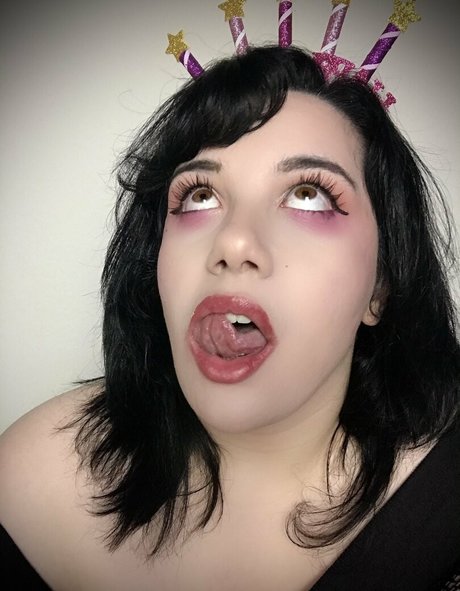 demonlewds model beautiful gallery