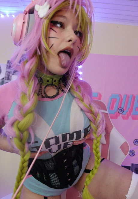 realneko tv perfect star pic