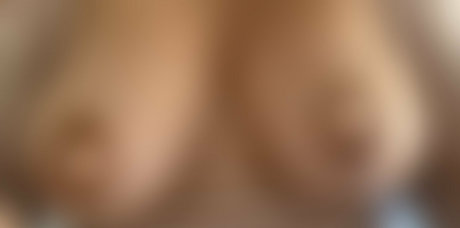 sierrayours nude pornstar picture