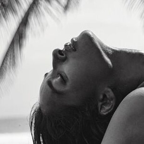 Nidhi Sunil nice pornstar pics