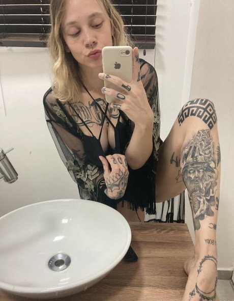 Gwen Stacy erotic star archive