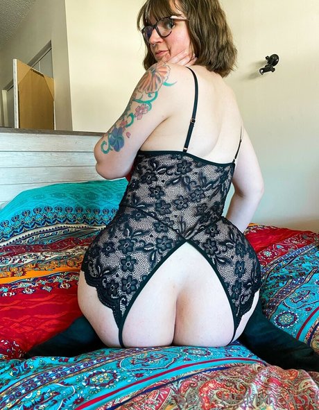 sexymommyash hot pornstar pic