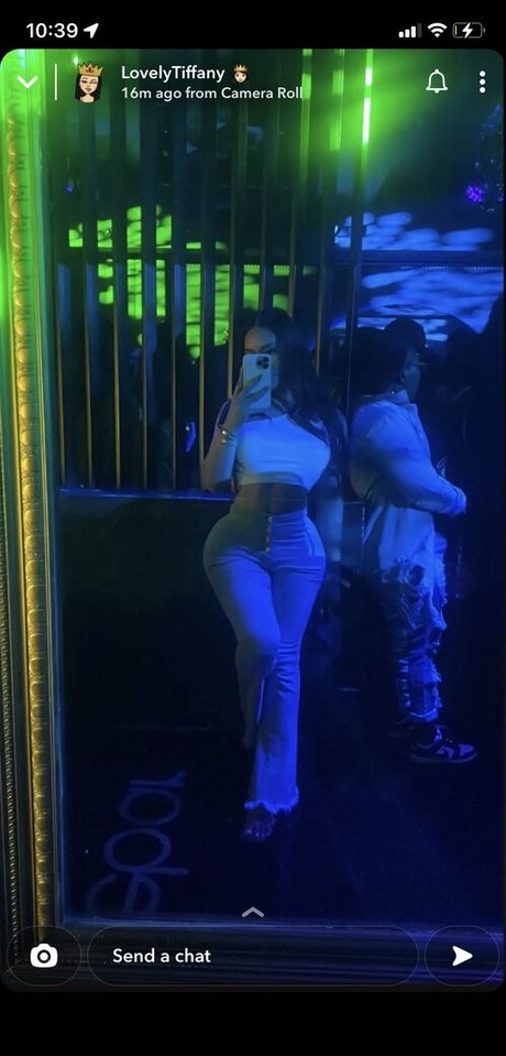 Lovelytiffany adult model image