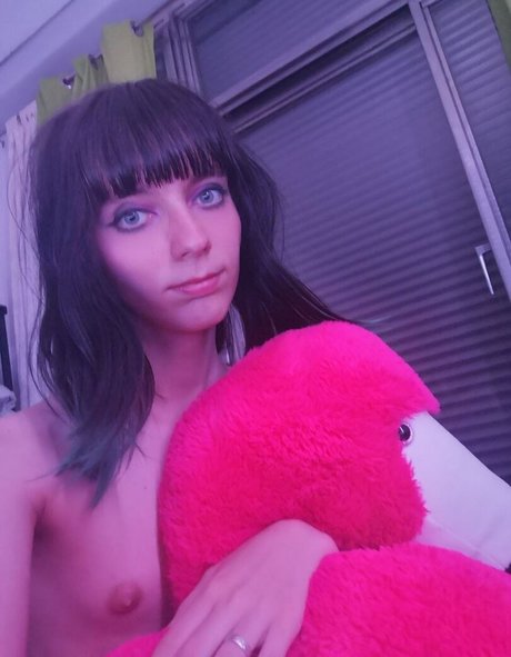 Sin Rose erotic actress pictures