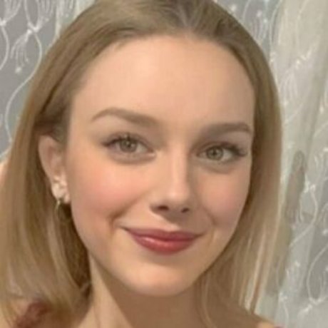 Bihter Tendu nice model photos