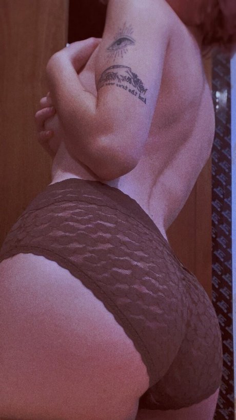 buttercupdaddy666 model perfect images