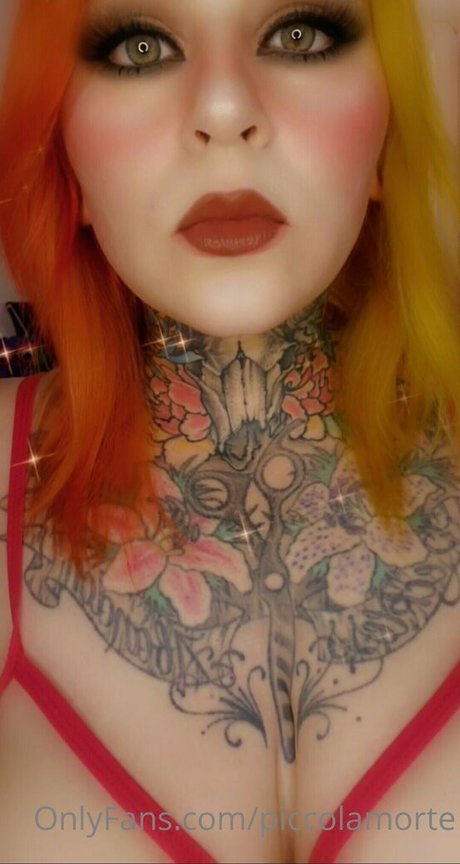 thepiccolamorte model hot archive