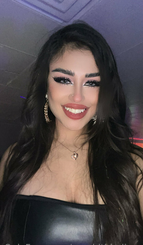 yarabithbolivar model beautiful photos