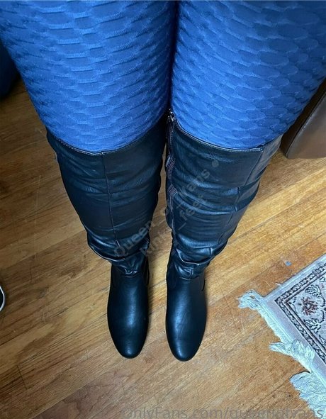 queenofvans hot pornstar pictures