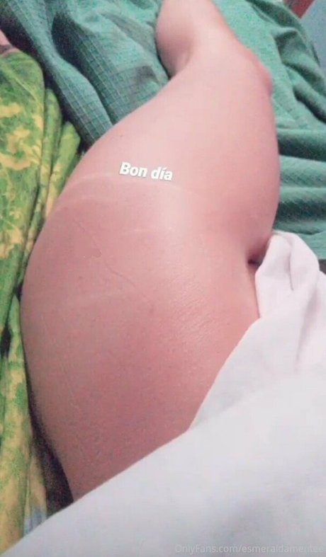 esmeraldamentee sexy pornstar images