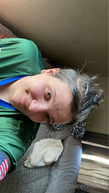 qweensensei top star picture