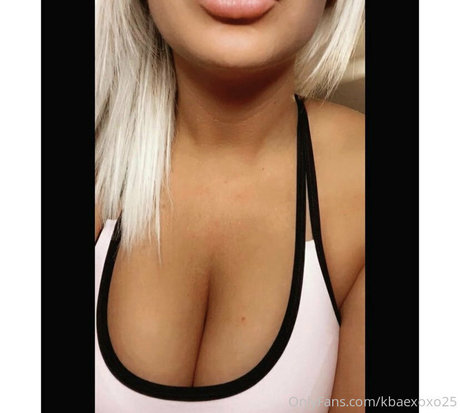 xxkinkykandixx exclusive pornstar pics