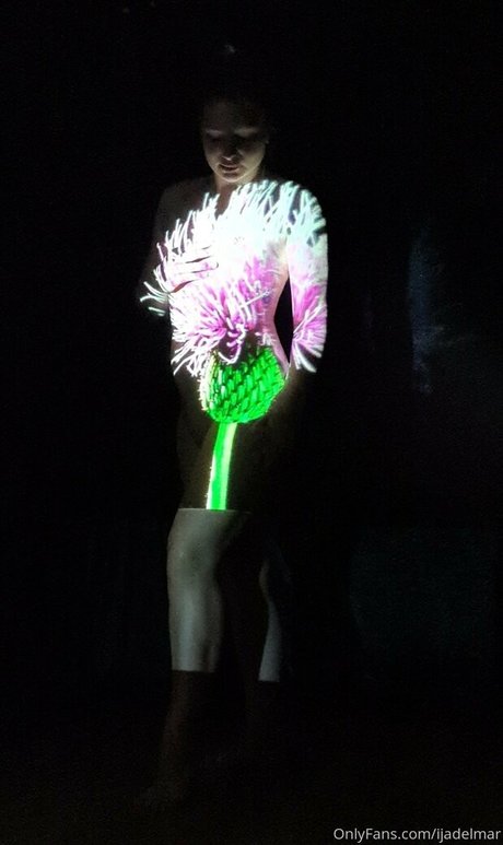 ijadelmar free model pics