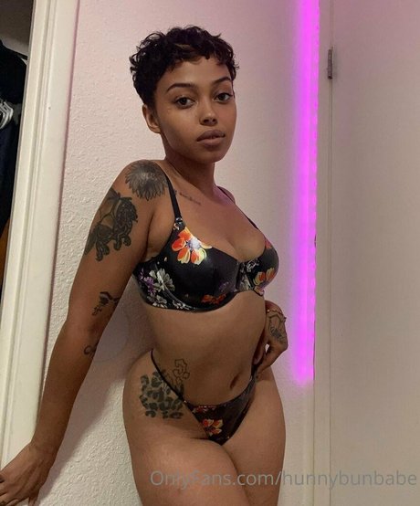 hunnybunbabe pornstar art pic