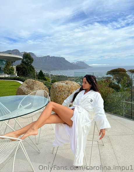 carolina impu1 erotic model photos