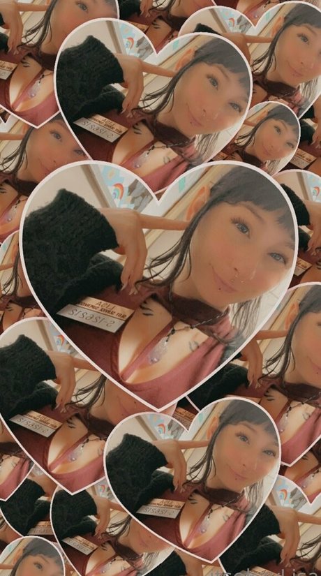 lisasayshello model hot archive