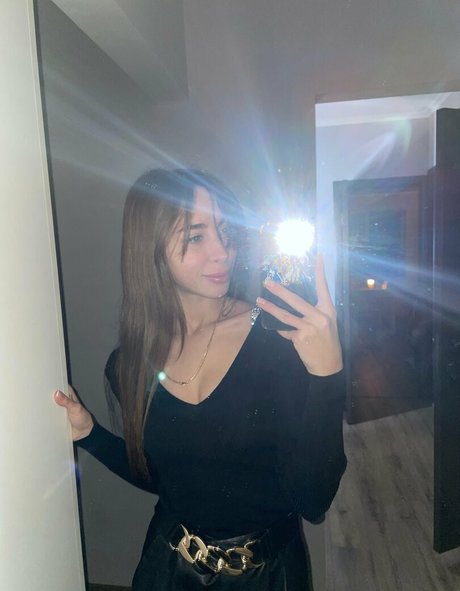 lili babe pornstar erotic gallery