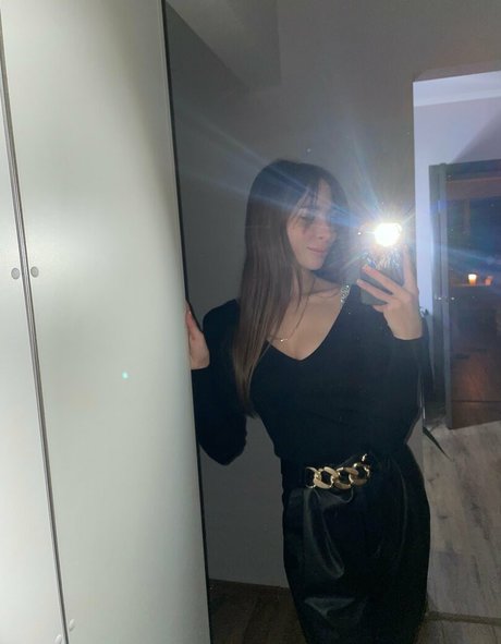 lili babe pretty model photos