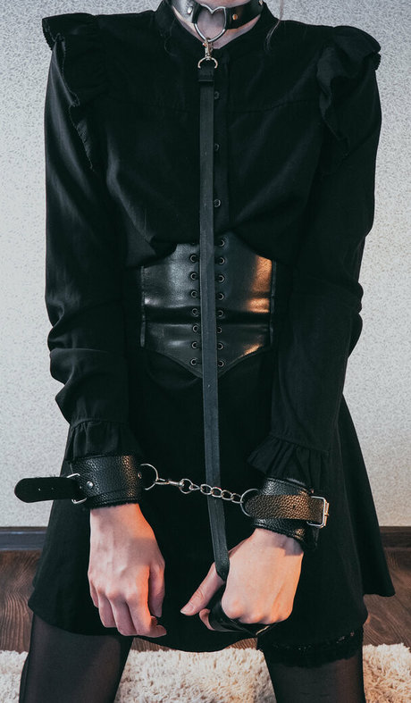 ave ria porn model pictures