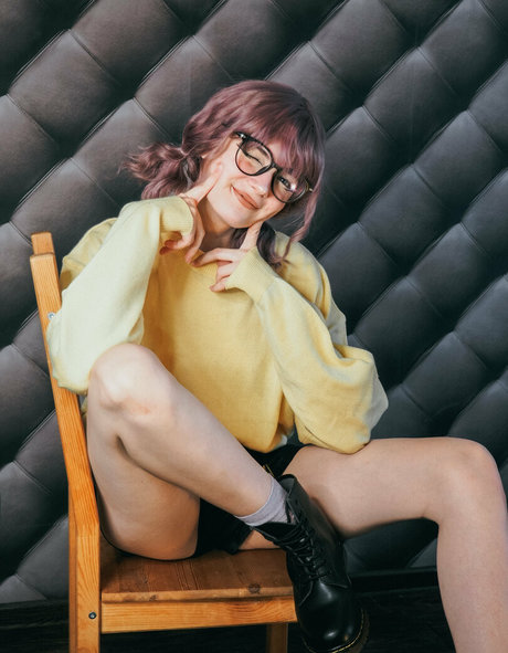 ave ria high quality actress photo