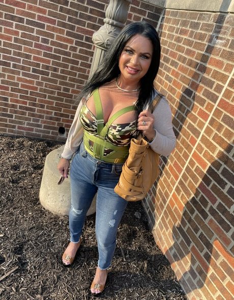 sienarosefree free pornstar pics