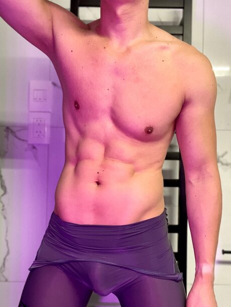 hungasian hot star img