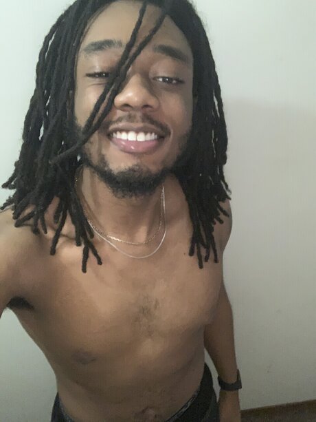 Swipe da Stoner adult model image