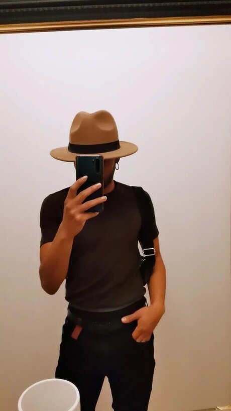 Melaza model sex images