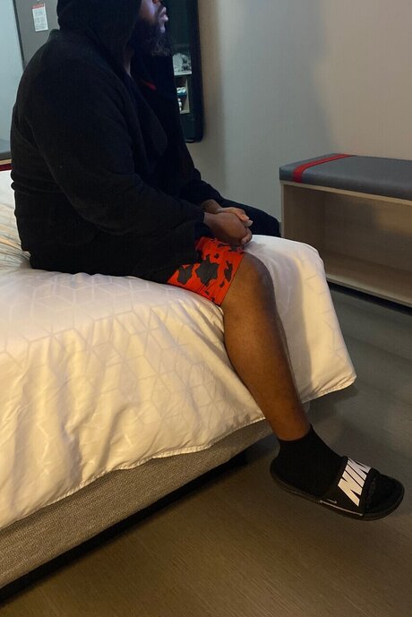 TradeKingXXX Branding model erotic pic