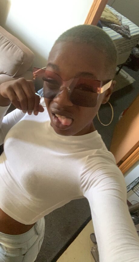 C R E A M Y_ nudes actress images