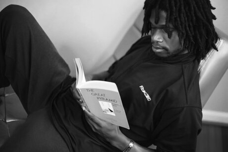 Kbonds naked model pic