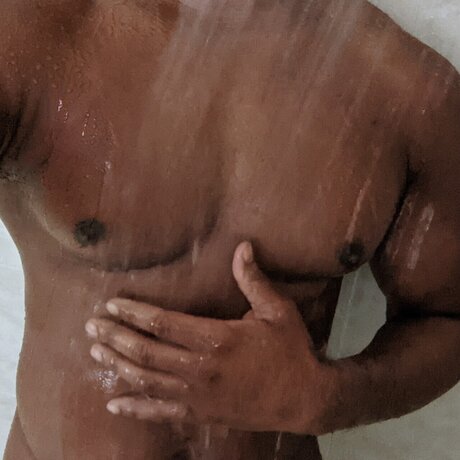 Mysterious xxx star photo