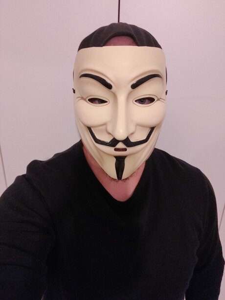 facelessfella model high quality pictures