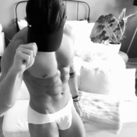 EU Blondjock model best image