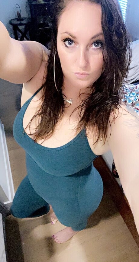 Brookefitandfine nude model gallery